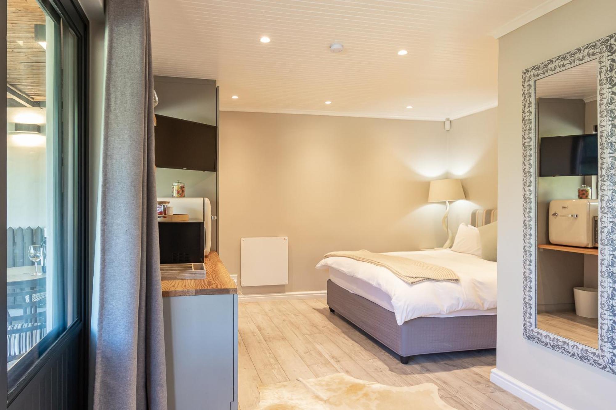 האוט ביי Novelle Vista Cottage מראה חיצוני תמונה